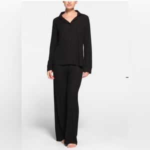 Skims Soft Lounge Sleep Set.